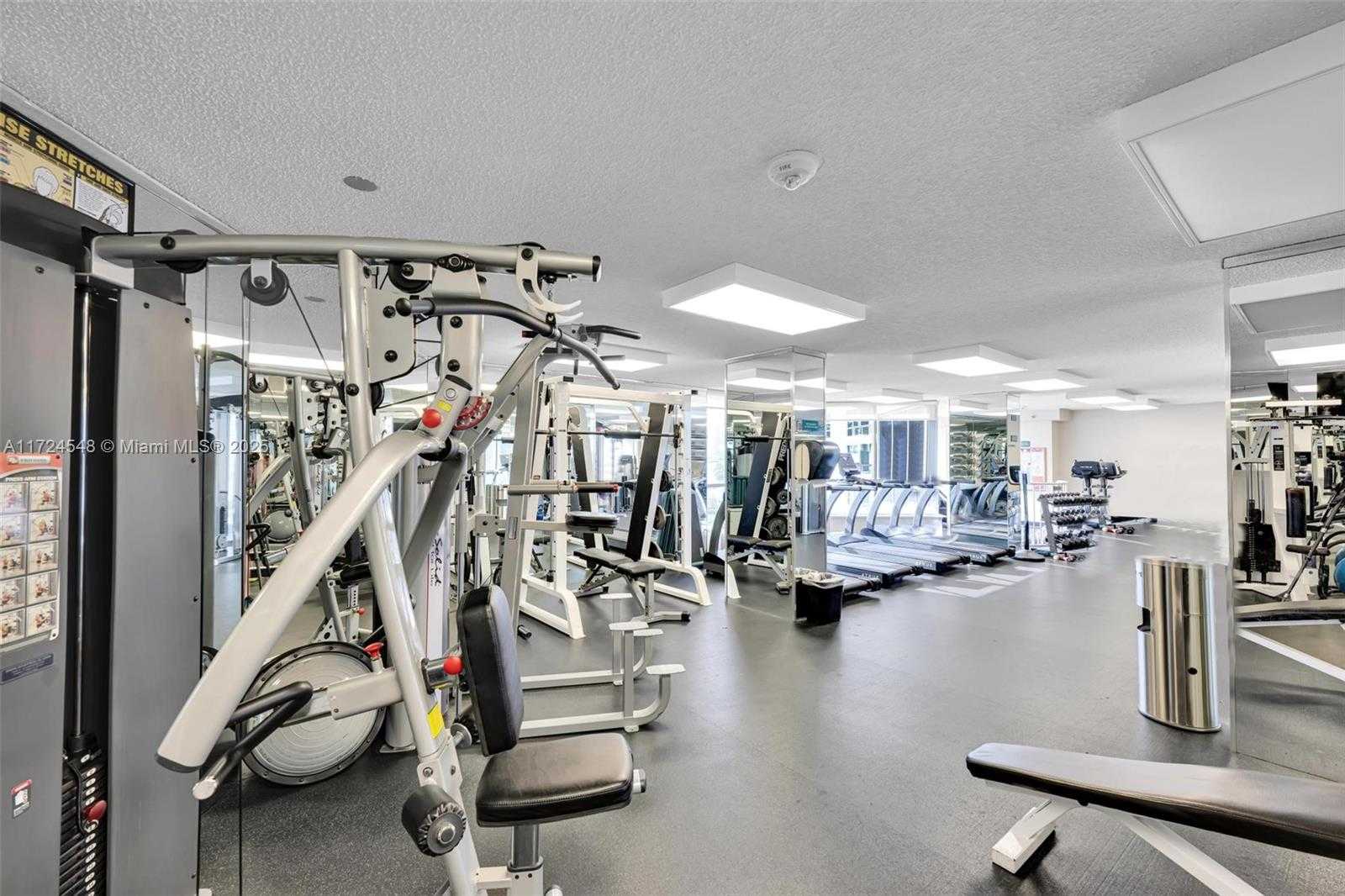 Small Image of 3530 MYSTIC POINTE DR #710, Aventura Number 34