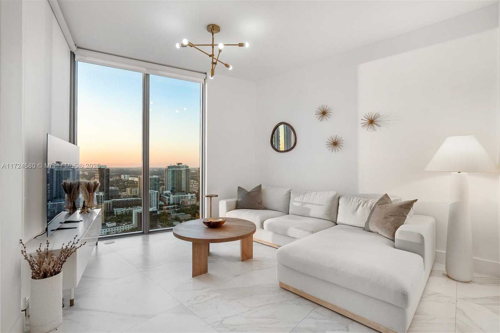 Small Image of 2900 NORTH EAST 7TH AVE #3509, Miami Number 13