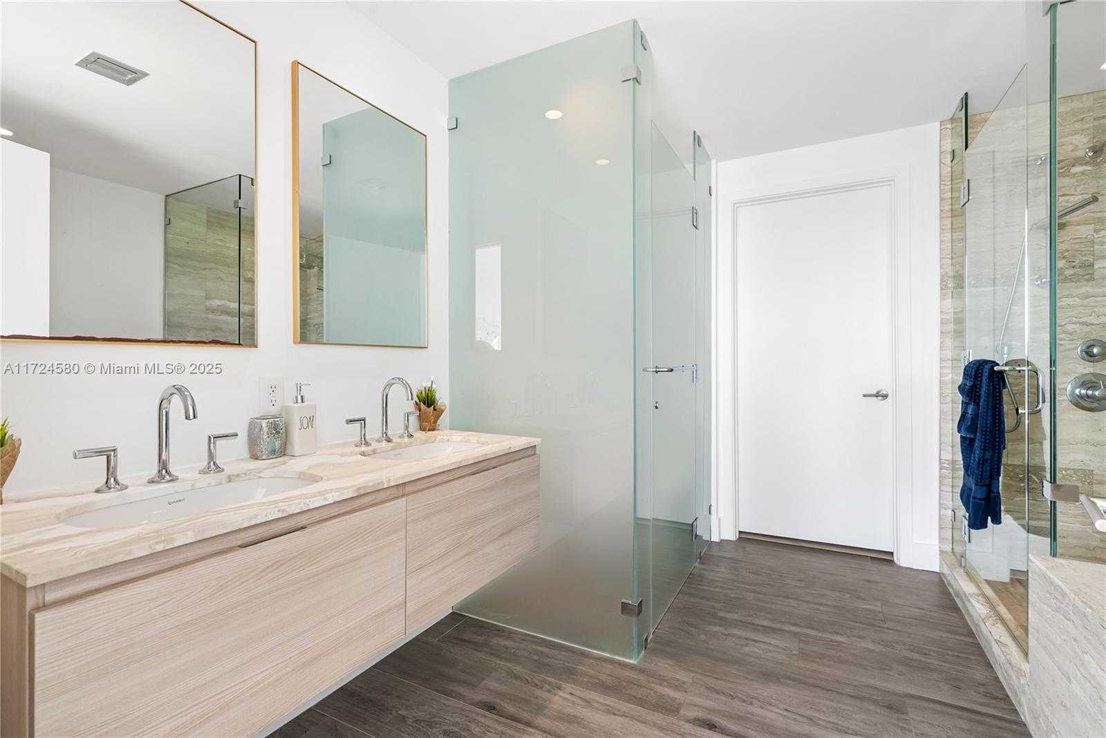 Small Image of 2900 NORTH EAST 7TH AVE #3509, Miami Number 15