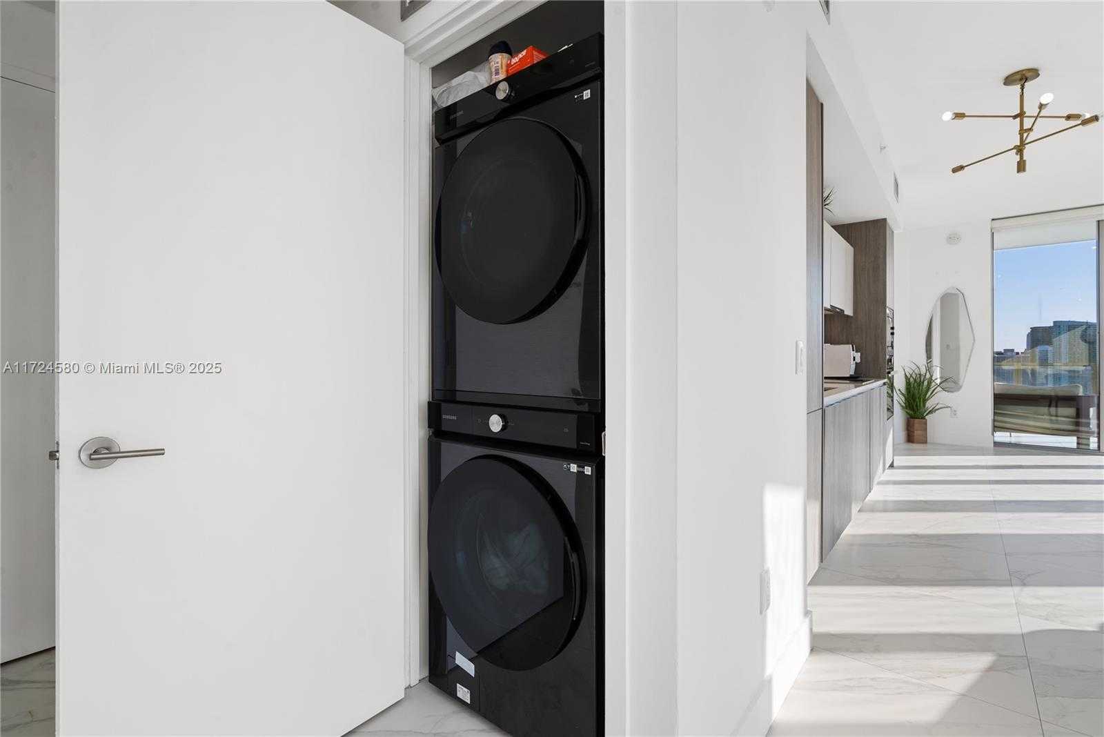 Small Image of 2900 NORTH EAST 7TH AVE #3509, Miami Number 24