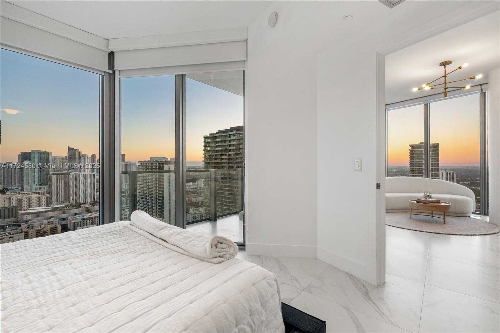 Small Image of 2900 NORTH EAST 7TH AVE #3509, Miami Number 4