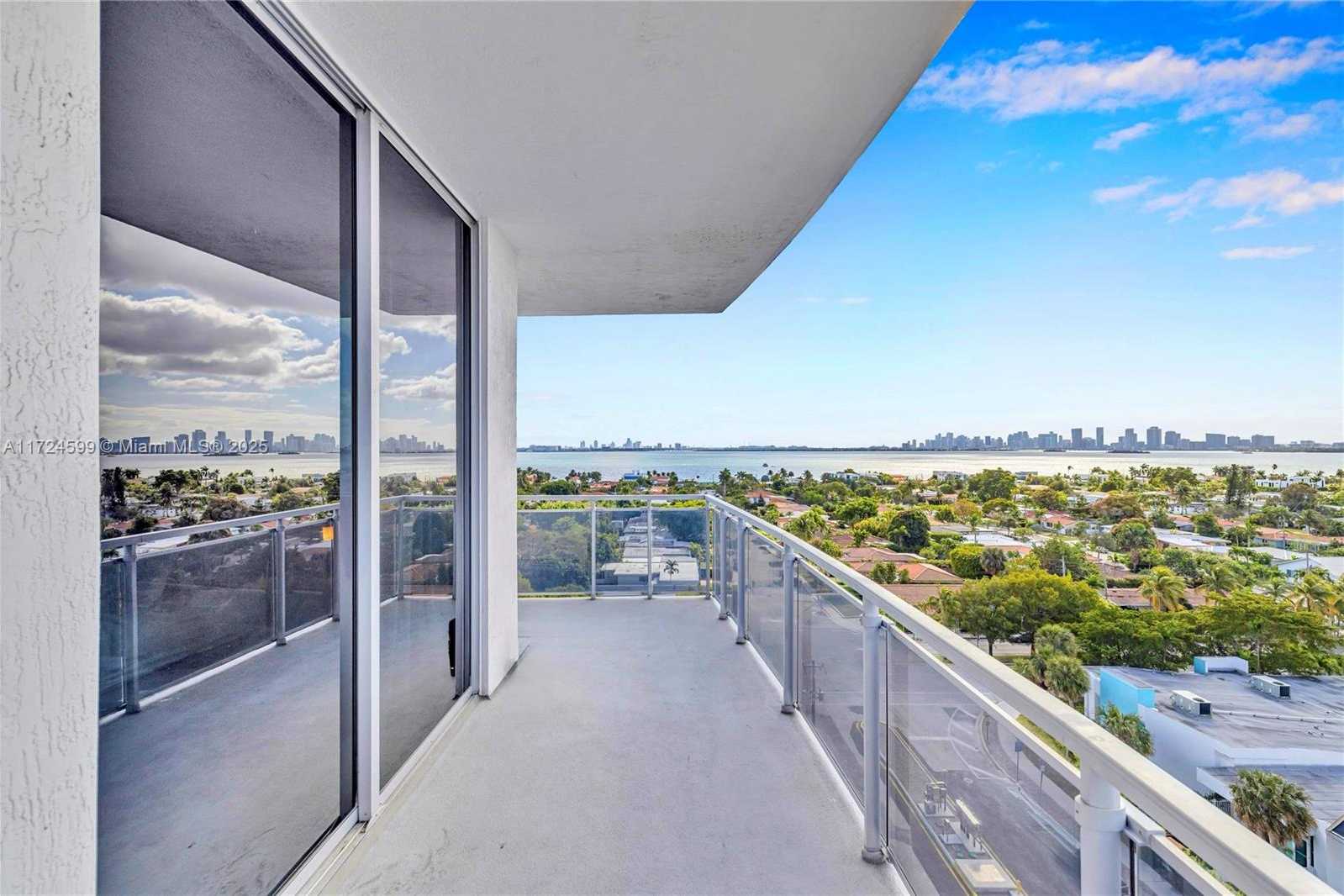 Small Image of 7901 HISPANOLA AVE #902, North Bay Village Number 11