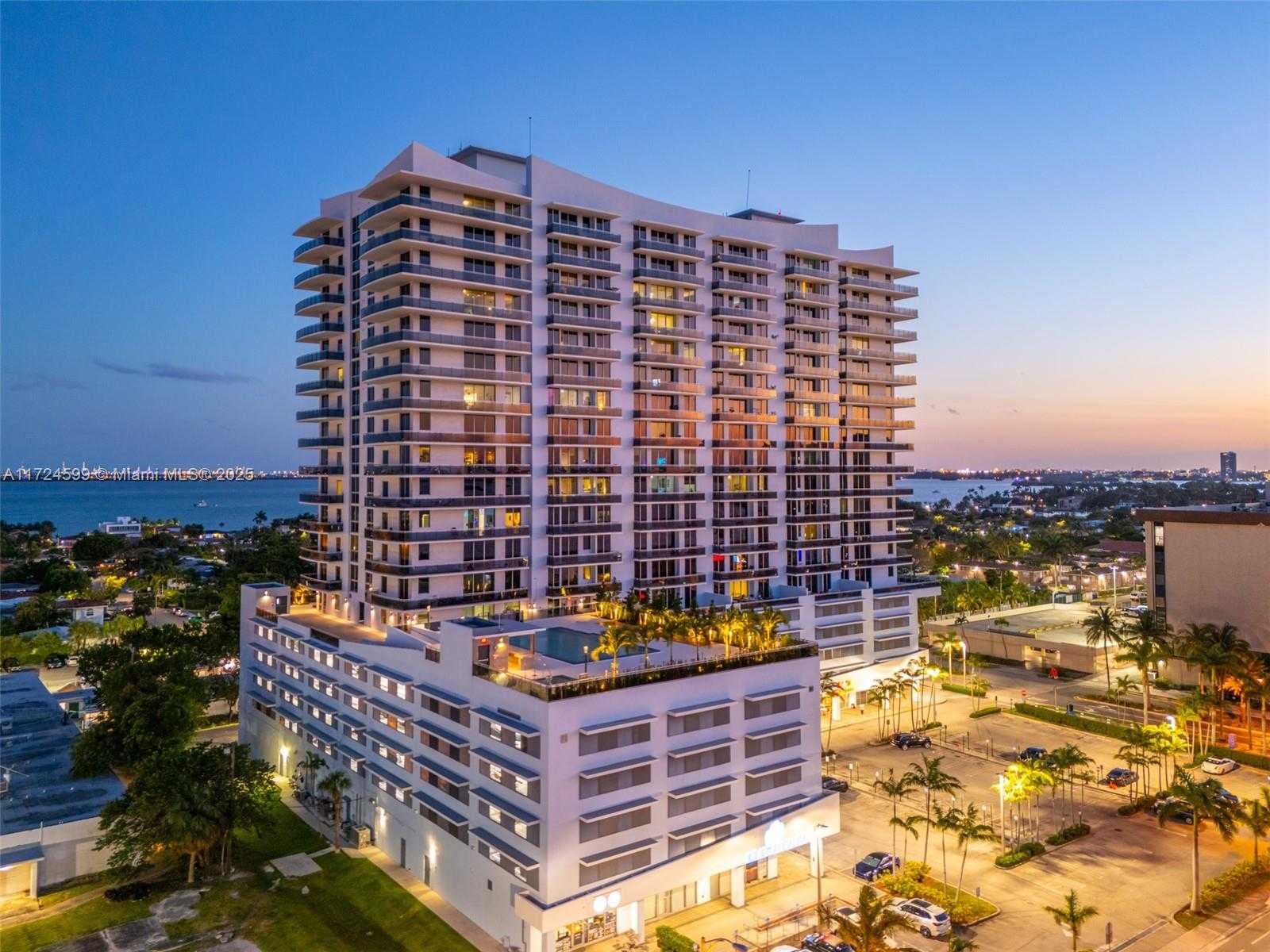 Small Image of 7901 HISPANOLA AVE #902, North Bay Village Number 21