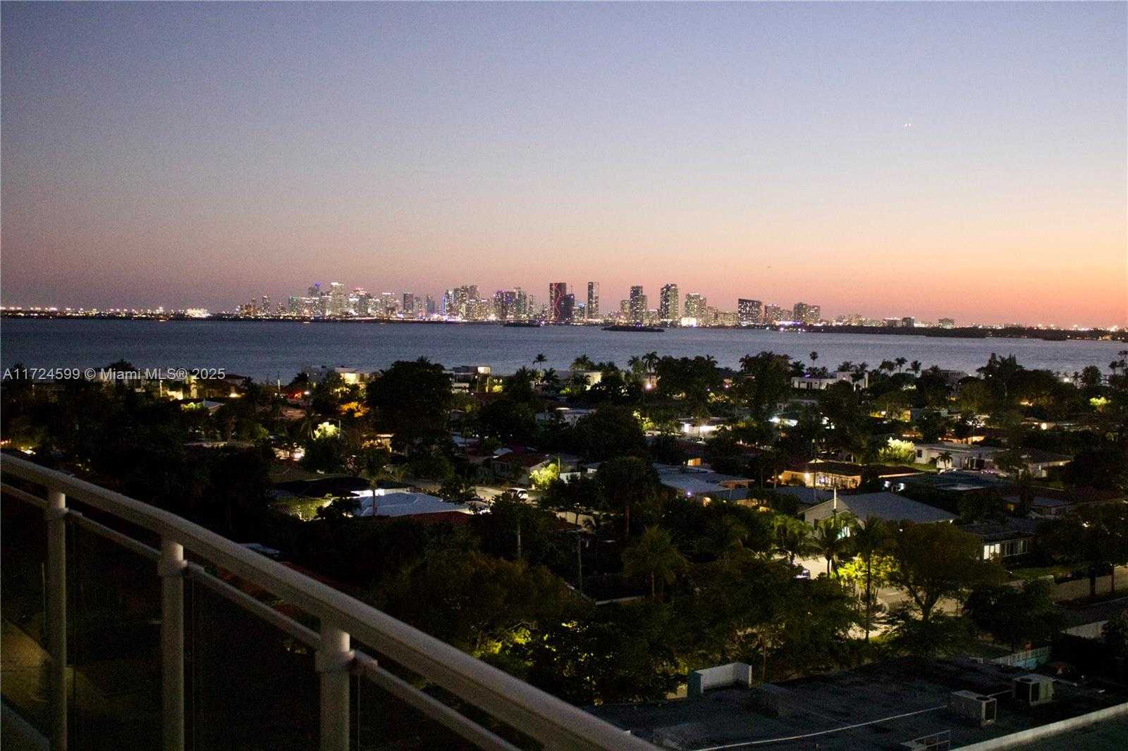 Small Image of 7901 HISPANOLA AVE #902, North Bay Village Number 23