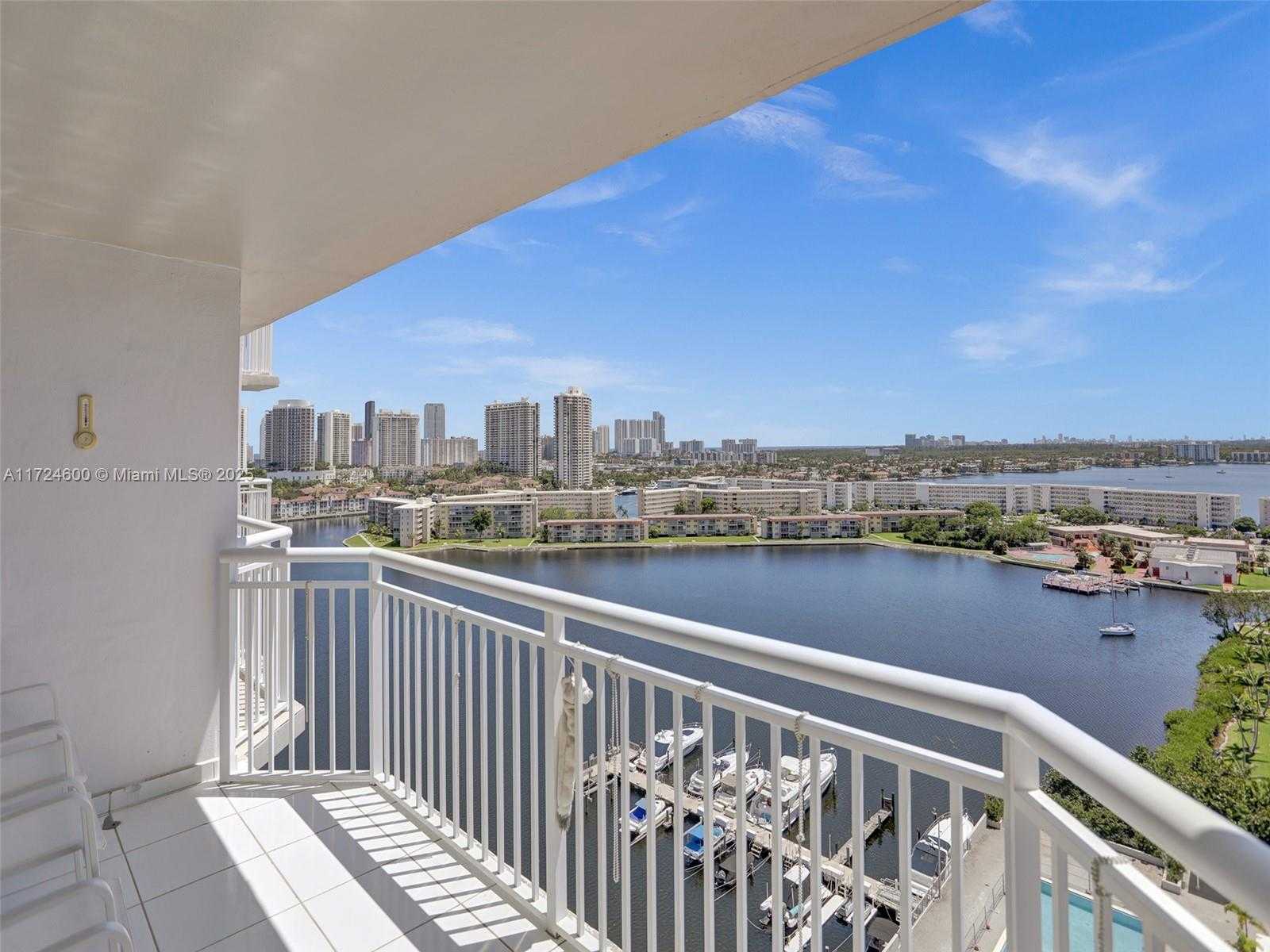 Small Image of 18071 BISCAYNE BLVD #1701, Aventura Number 13