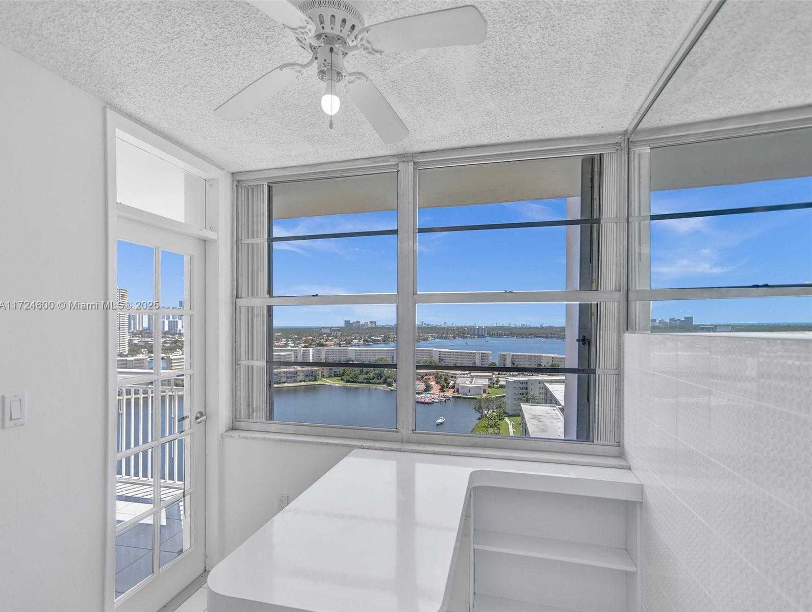 Small Image of 18071 BISCAYNE BLVD #1701, Aventura Number 20