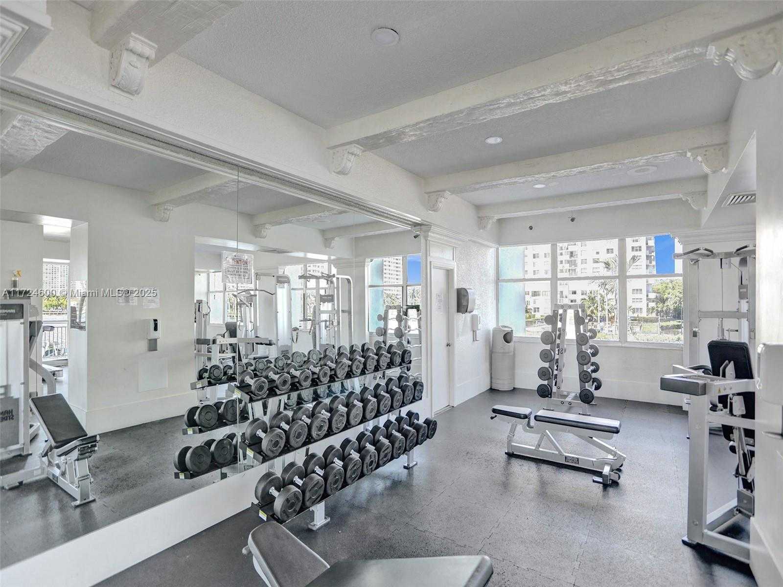 Small Image of 18071 BISCAYNE BLVD #1701, Aventura Number 47