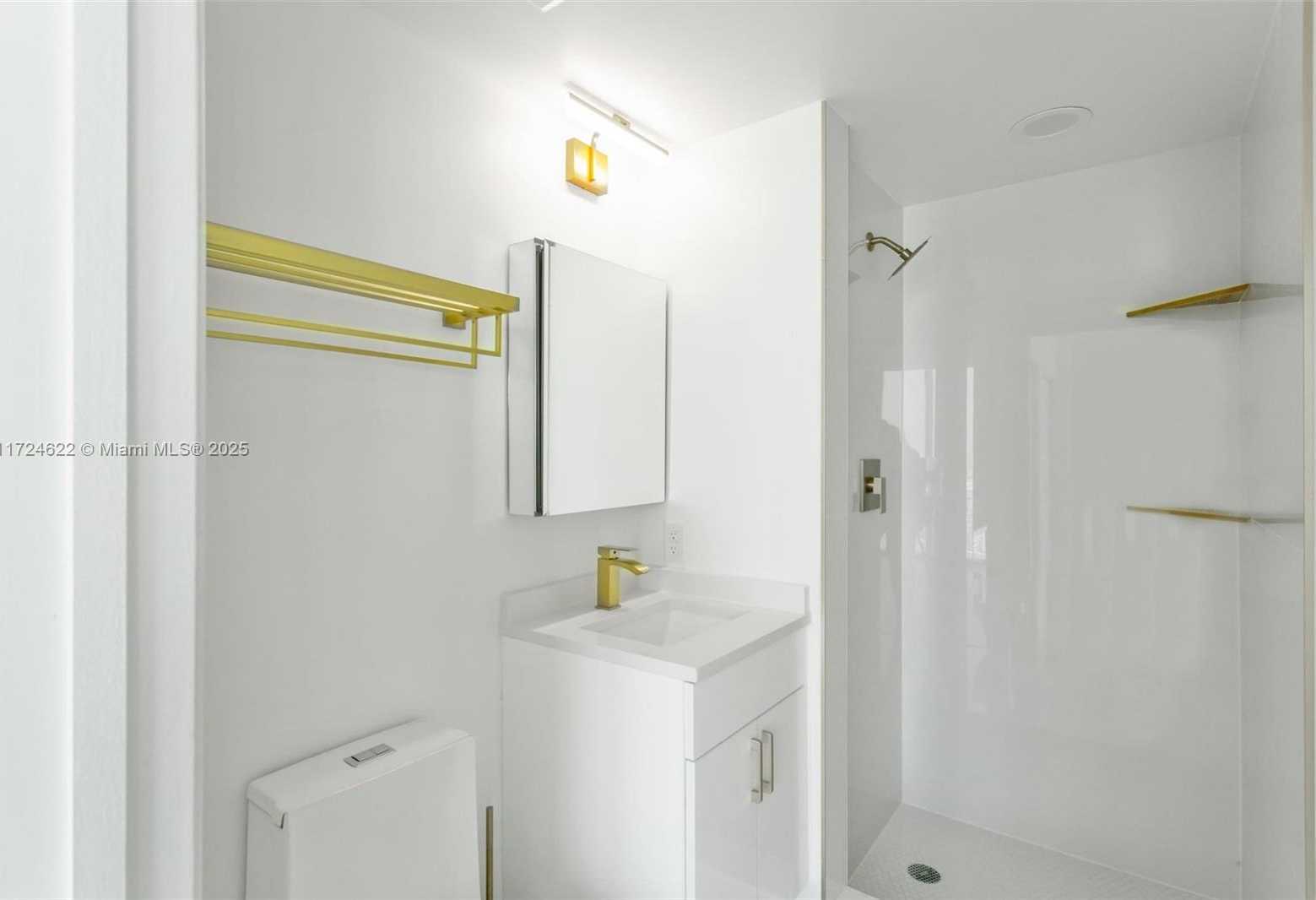 Small Image of 60 SOUTH WEST 13TH ST #4413, Miami Number 14