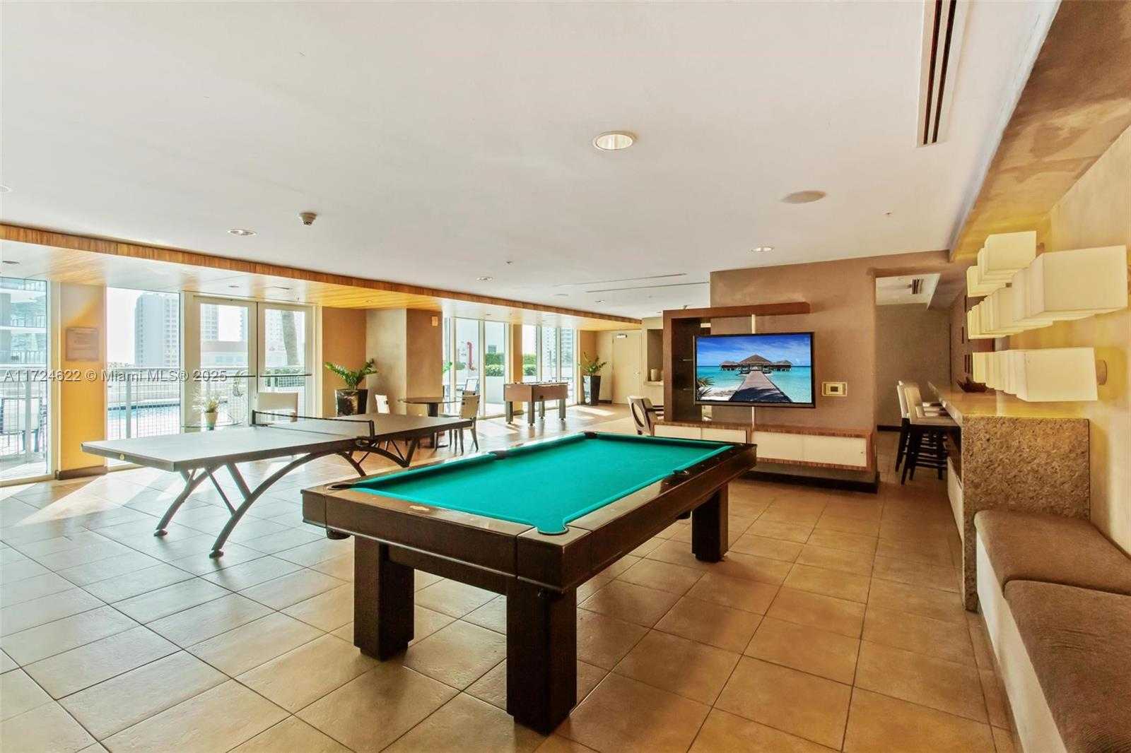 Small Image of 60 SOUTH WEST 13TH ST #4413, Miami Number 38