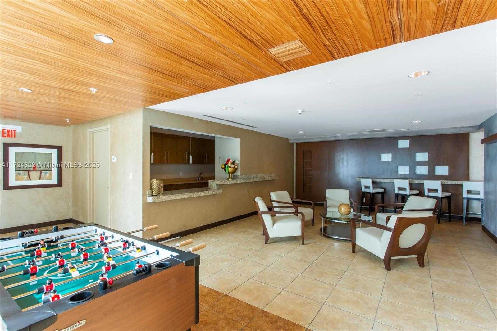 Small Image of 60 SOUTH WEST 13TH ST #4413, Miami Number 39