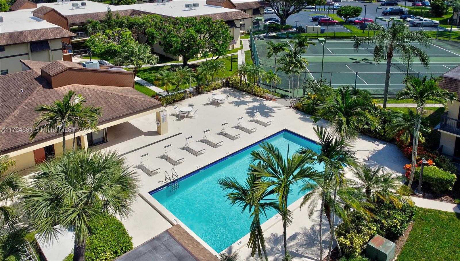 Small Image of 7935 SOUTH WEST 86TH ST #823, Miami Number 2