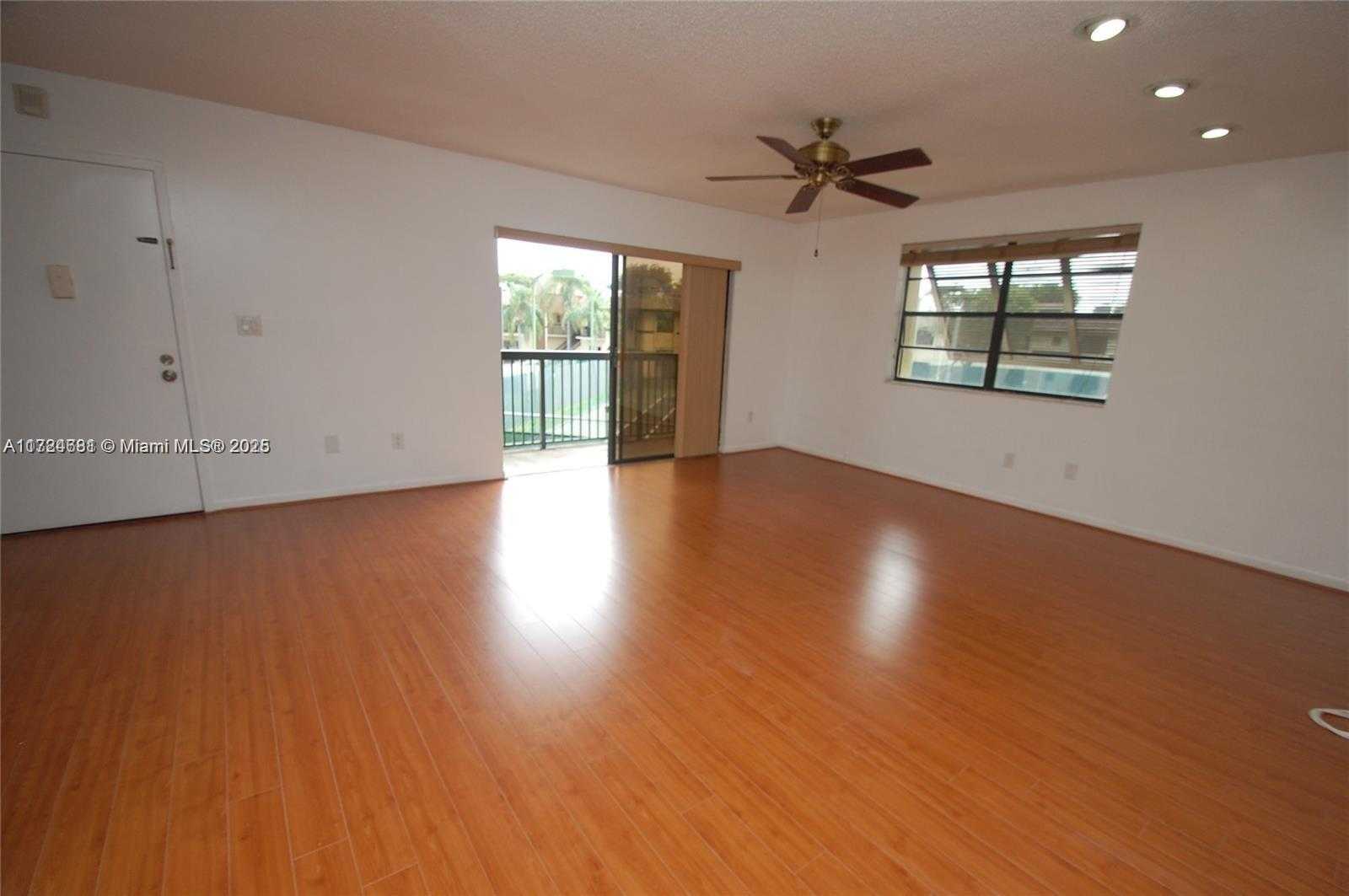 Small Image of 7935 SOUTH WEST 86TH ST #823, Miami Number 9