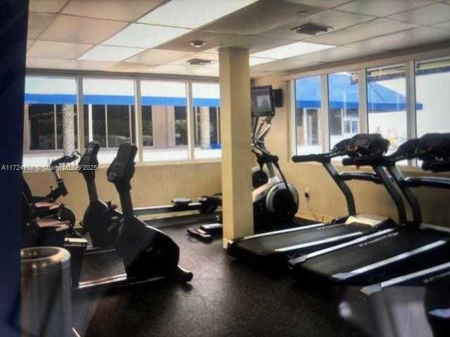 Small Image of 19201 COLLINS AVE #1009, Sunny Isles Beach Number 10