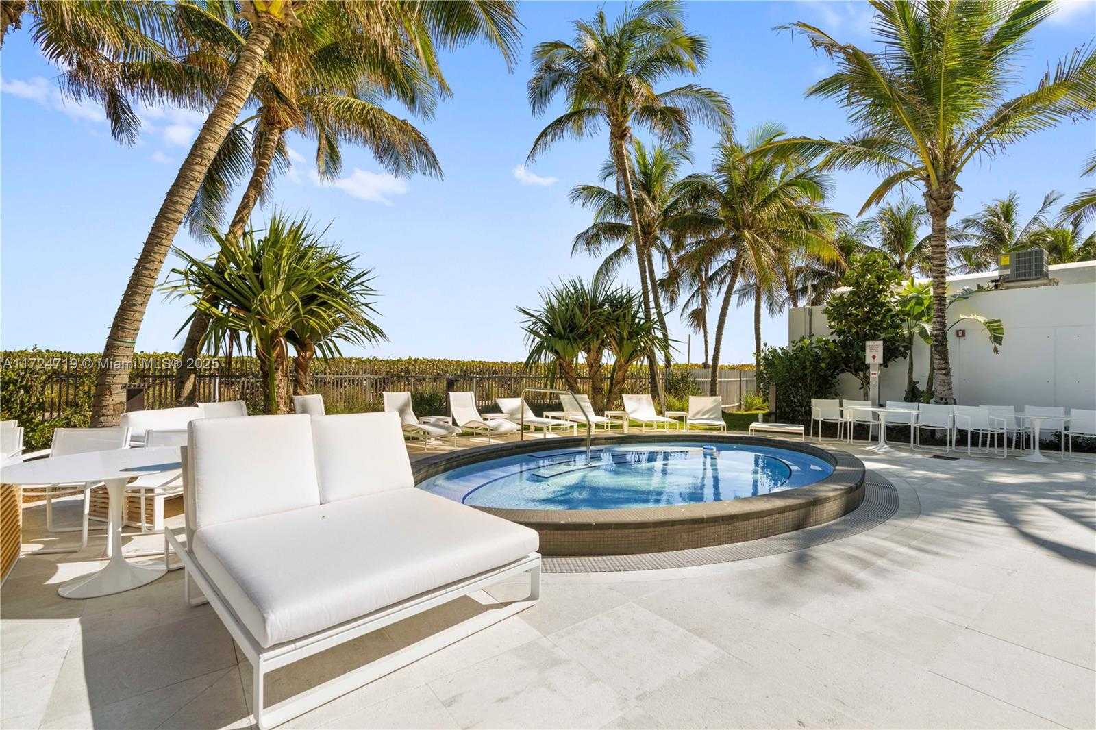 Small Image of 6365 COLLINS AVE #1909, Miami Beach Number 15