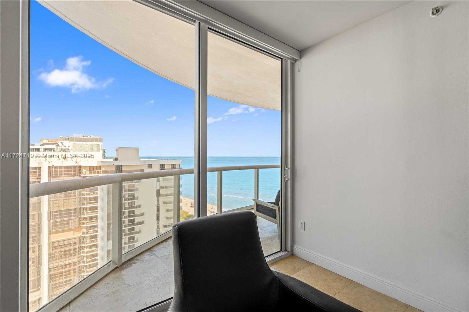 Small Image of 6365 COLLINS AVE #1909, Miami Beach Number 8