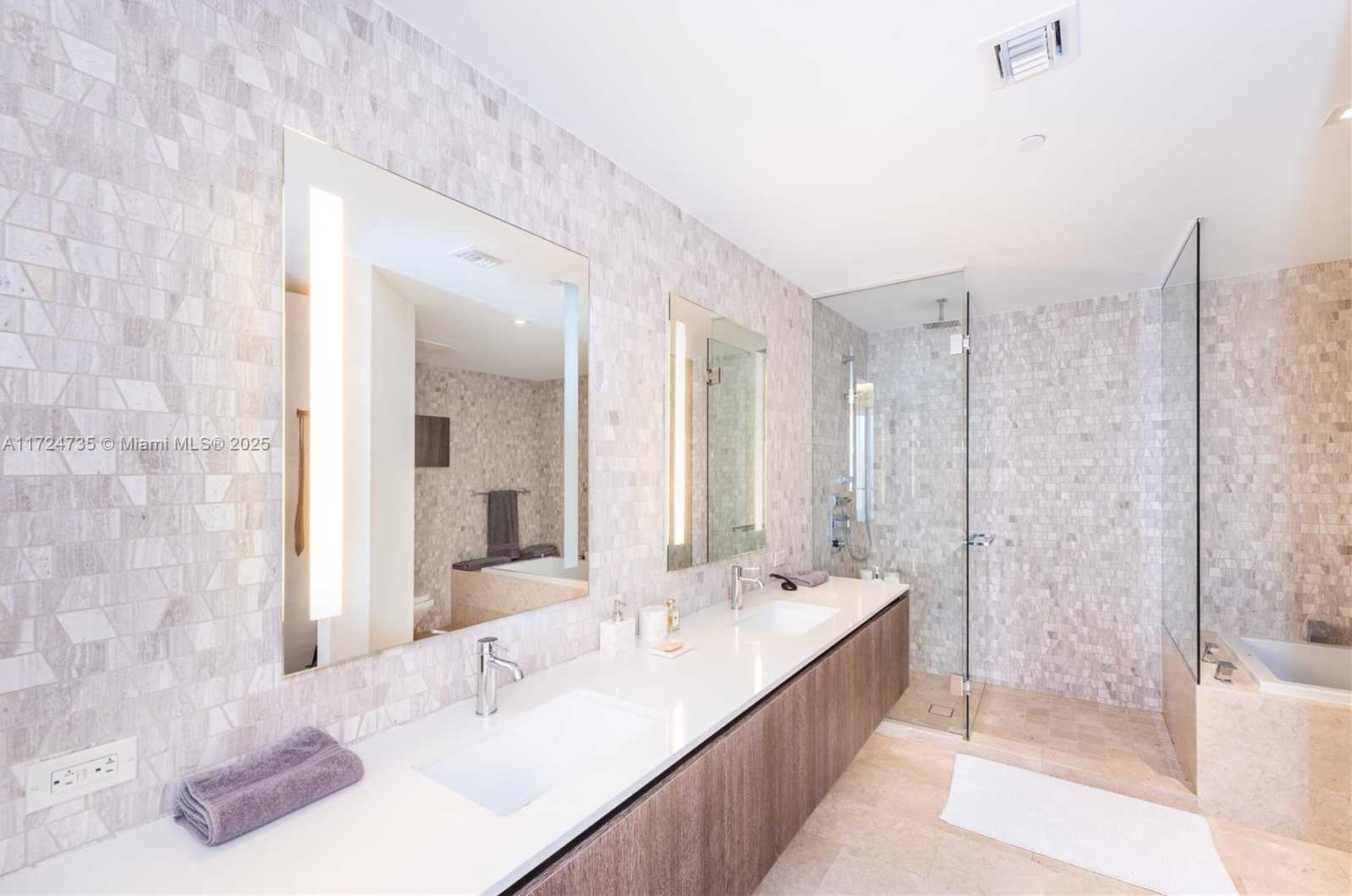 Small Image of 88 SOUTH WEST 7TH ST #3005, Miami Number 11