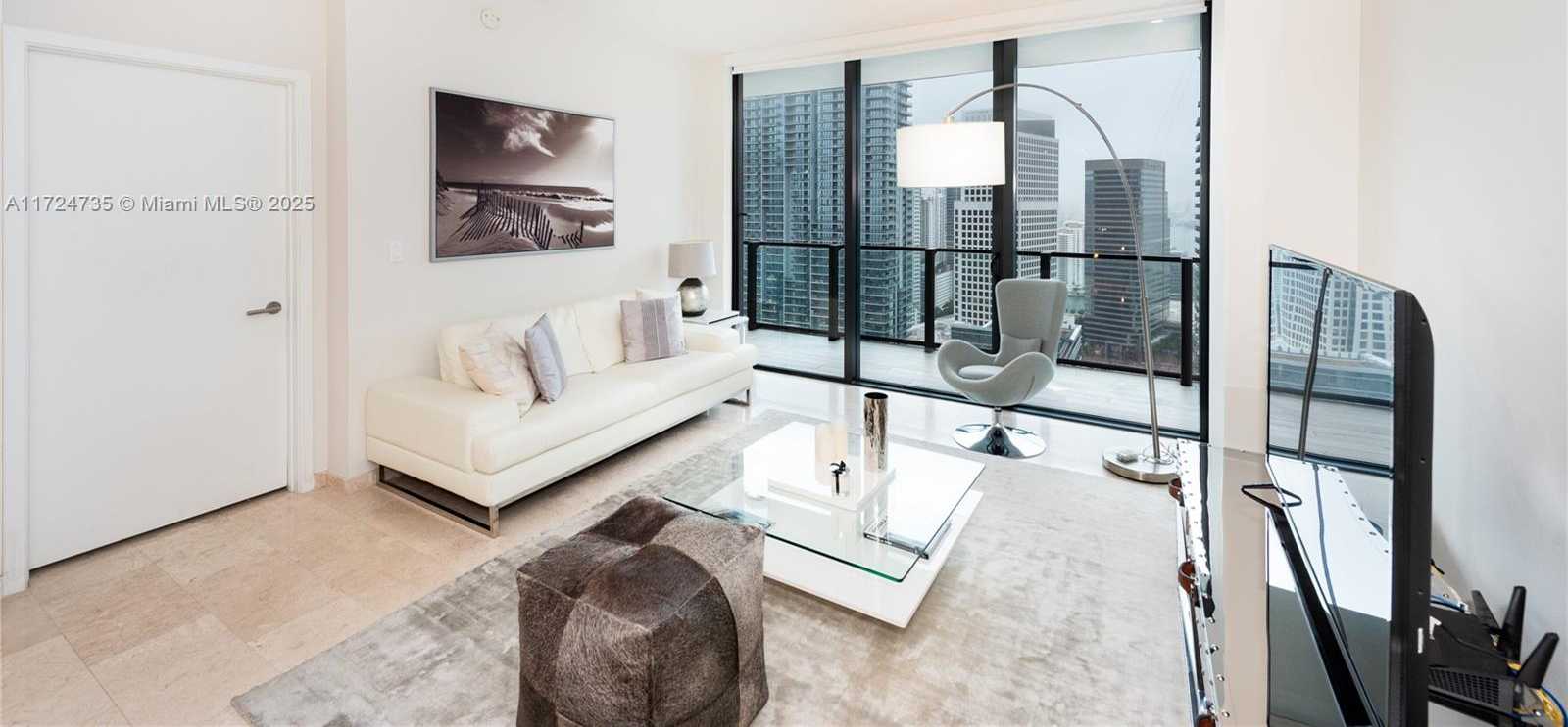Small Image of 88 SOUTH WEST 7TH ST #3005, Miami Number 3