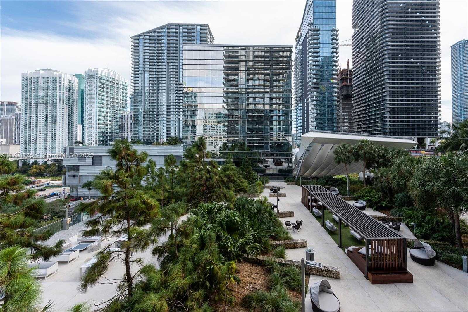 Small Image of 88 SOUTH WEST 7TH ST #3005, Miami Number 40