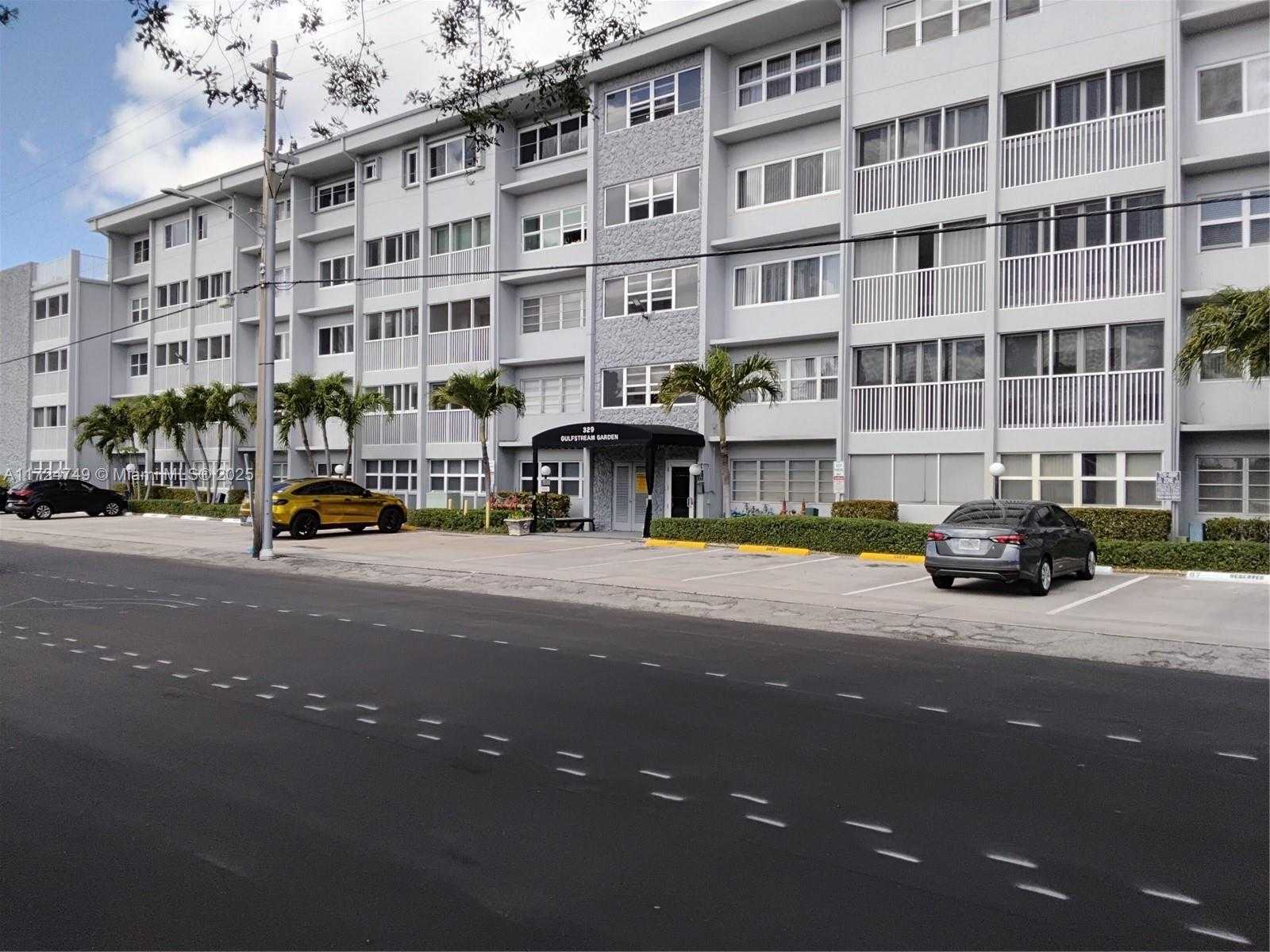 Small Image of 329 SOUTH EAST 3RD ST #105T, Hallandale Beach Number 14