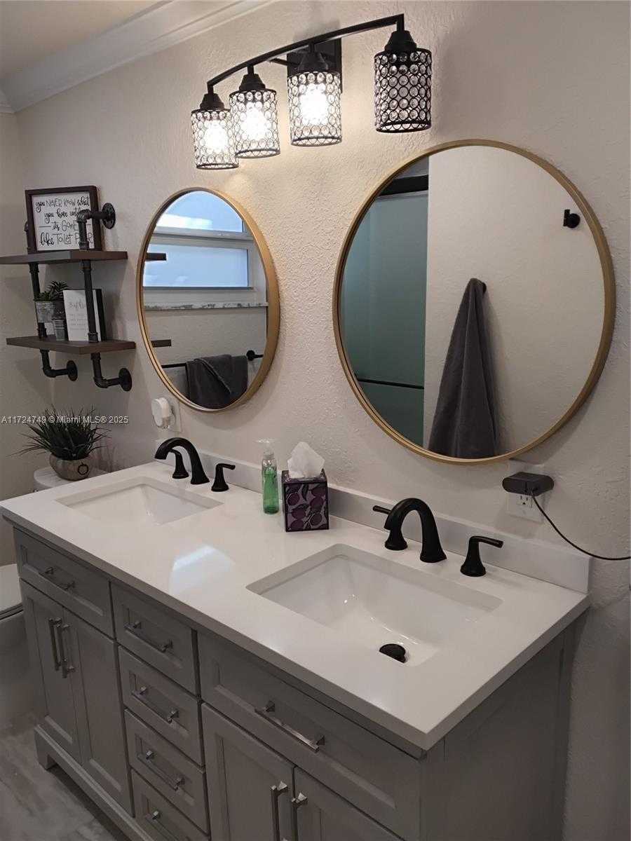 Small Image of 329 SOUTH EAST 3RD ST #105T, Hallandale Beach Number 8