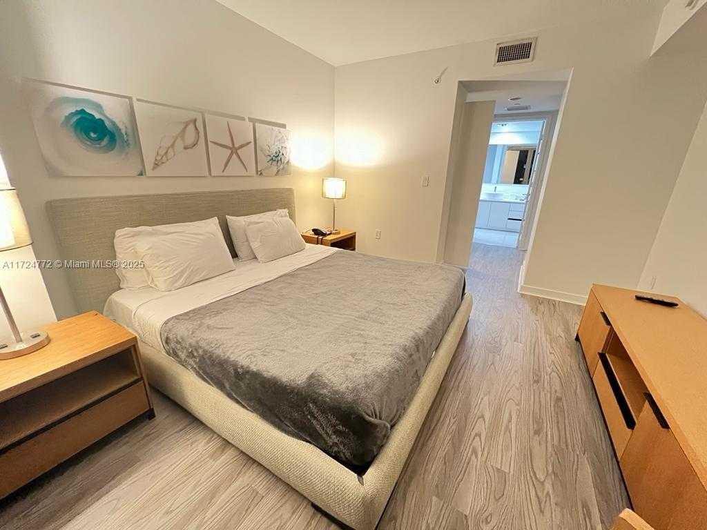 Small Image of 2602 EAST HALLANDALE BEACH BLVD #R2005, Hallandale Beach Number 19