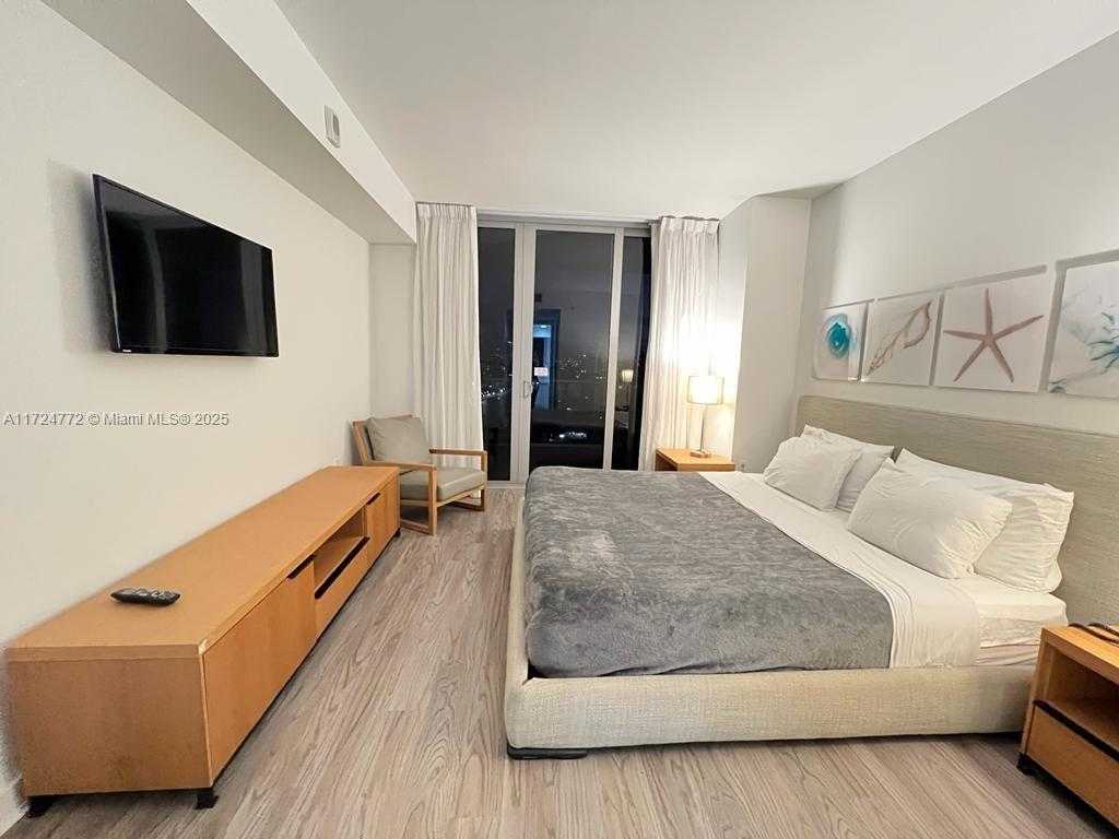 Small Image of 2602 EAST HALLANDALE BEACH BLVD #R2005, Hallandale Beach Number 8