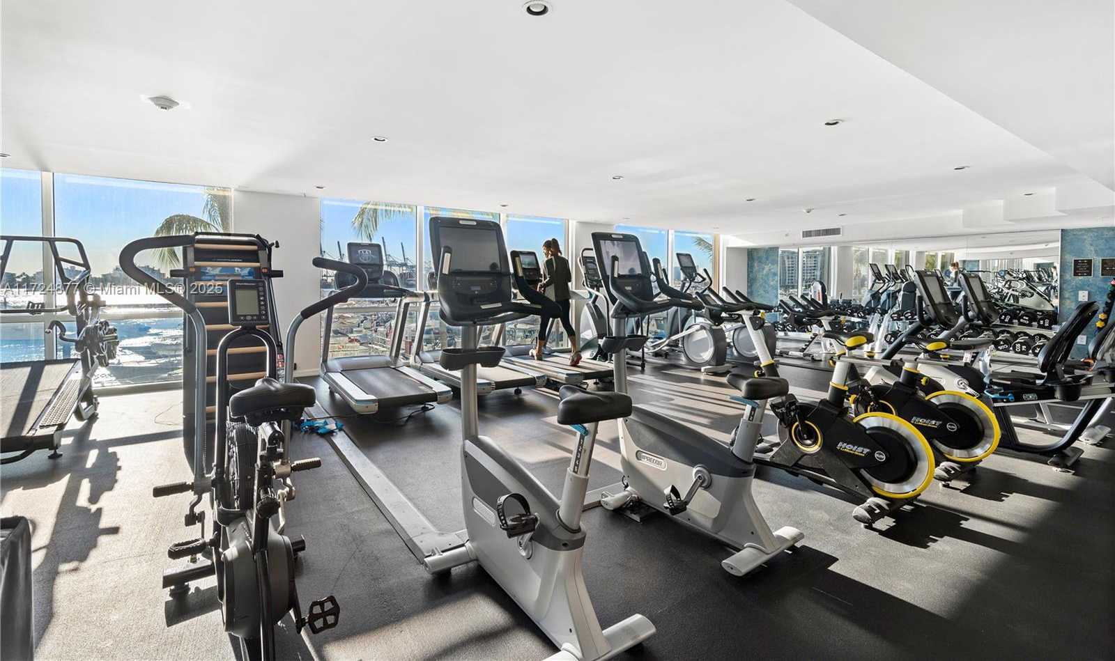Small Image of 90 ALTON RD #3010, Miami Beach Number 36