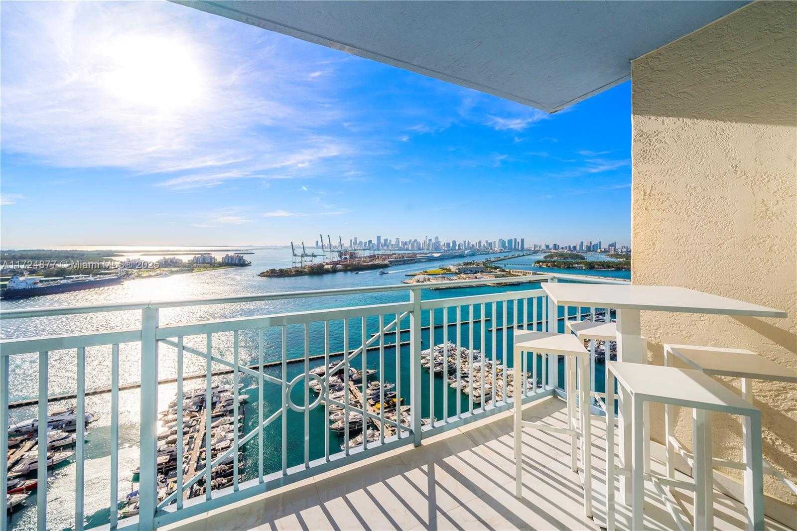 Small Image of 90 ALTON RD #3010, Miami Beach Number 5
