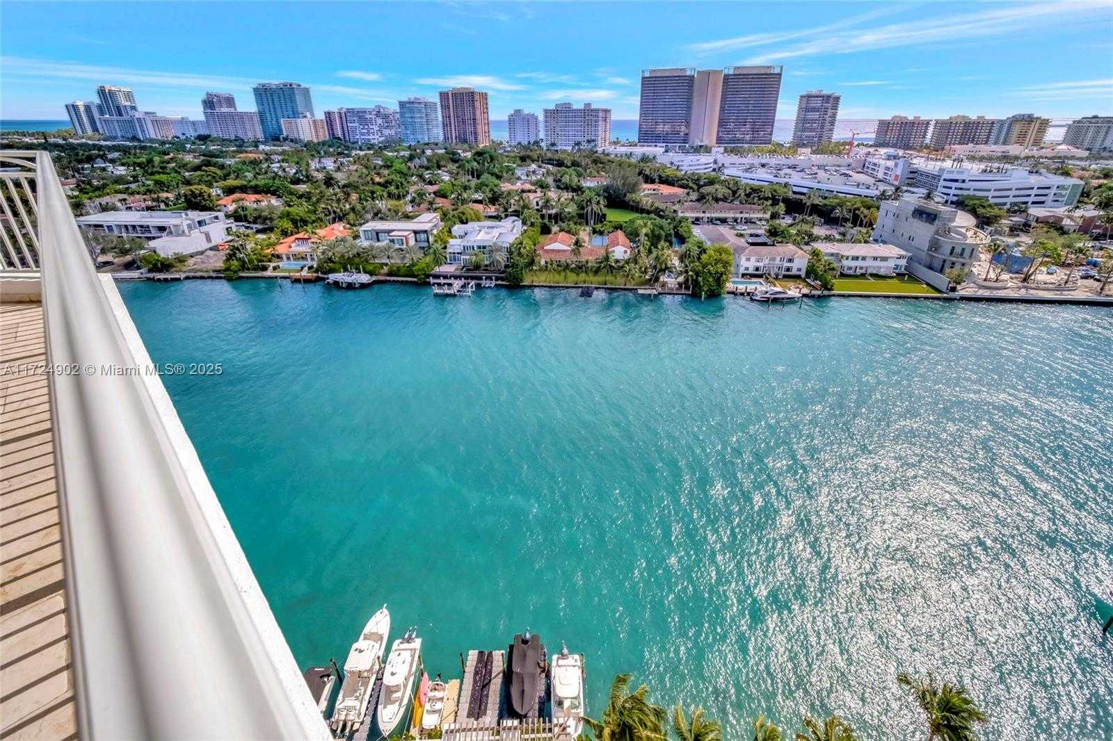 Small Image of 9751 EAST BAY HARBOR DRIVE #PHSB-1604, Bay Harbor Islands Number 10