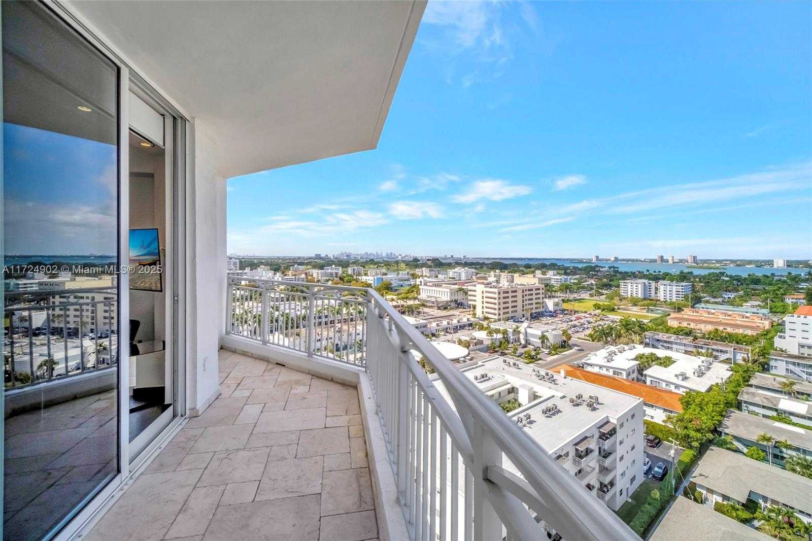 Small Image of 9751 EAST BAY HARBOR DRIVE #PHSB-1604, Bay Harbor Islands Number 32