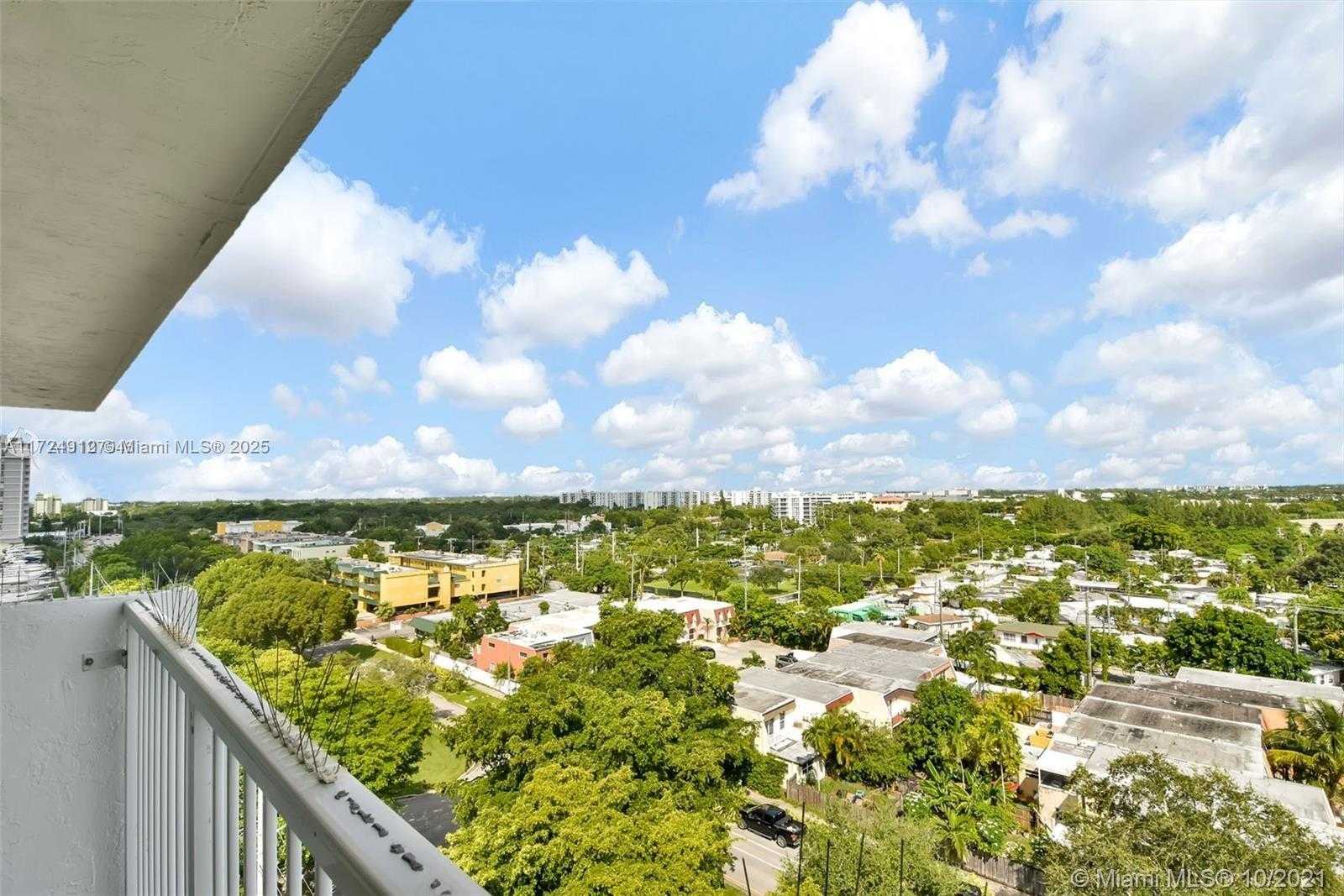 Small Image of 2000 NORTH EAST 135TH ST #510, North Miami Number 13