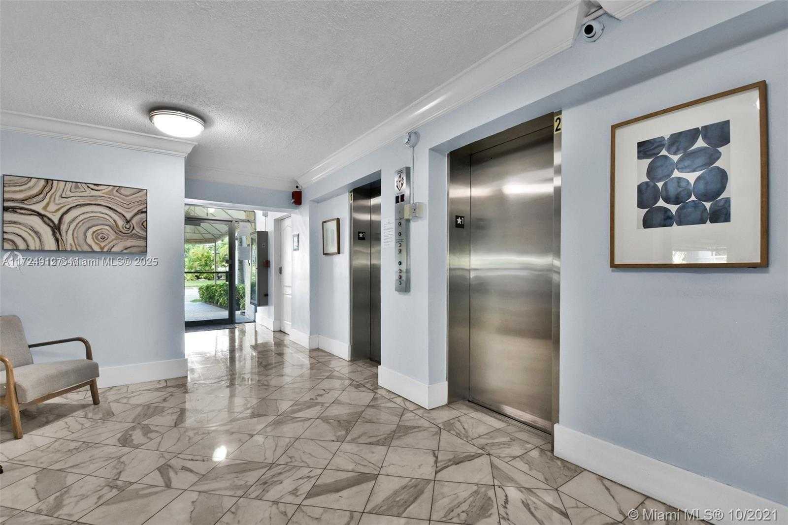 Small Image of 2000 NORTH EAST 135TH ST #510, North Miami Number 28