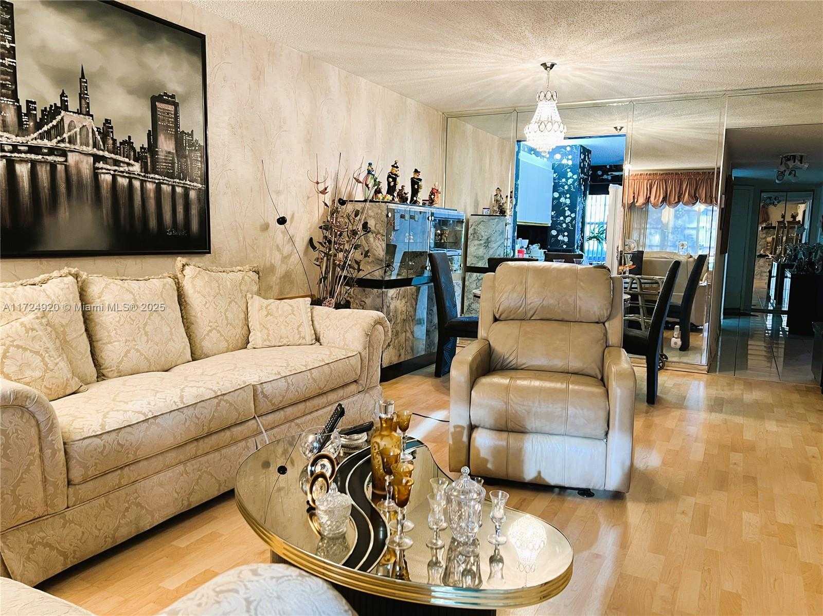 Small Image of 1300 SOUTH WEST 130TH AVE #101F, Pembroke Pines Number 14