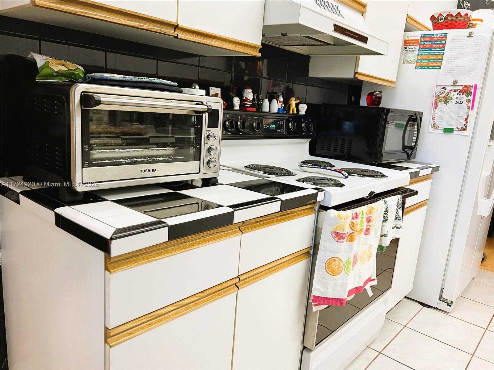 Small Image of 1300 SOUTH WEST 130TH AVE #101F, Pembroke Pines Number 24