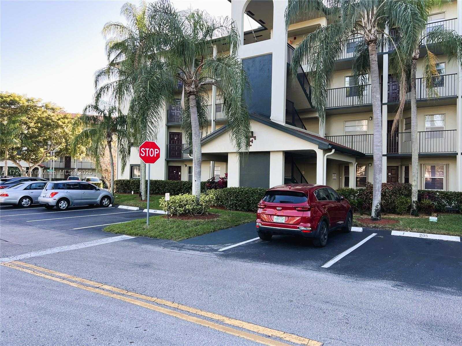 Small Image of 1300 SOUTH WEST 130TH AVE #101F, Pembroke Pines Number 31
