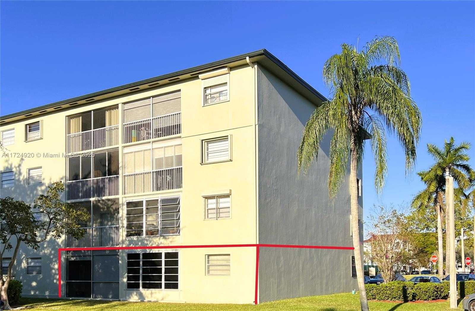 Small Image of 1300 SOUTH WEST 130TH AVE #101F, Pembroke Pines Number 32