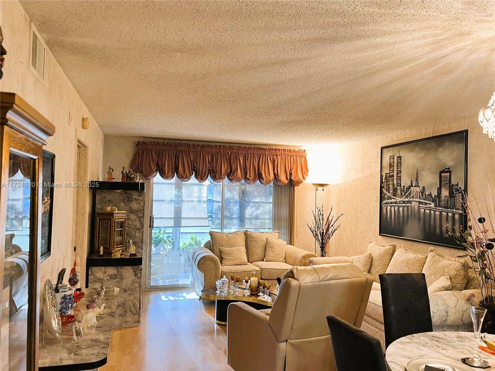 Small Image of 1300 SOUTH WEST 130TH AVE #101F, Pembroke Pines Number 7