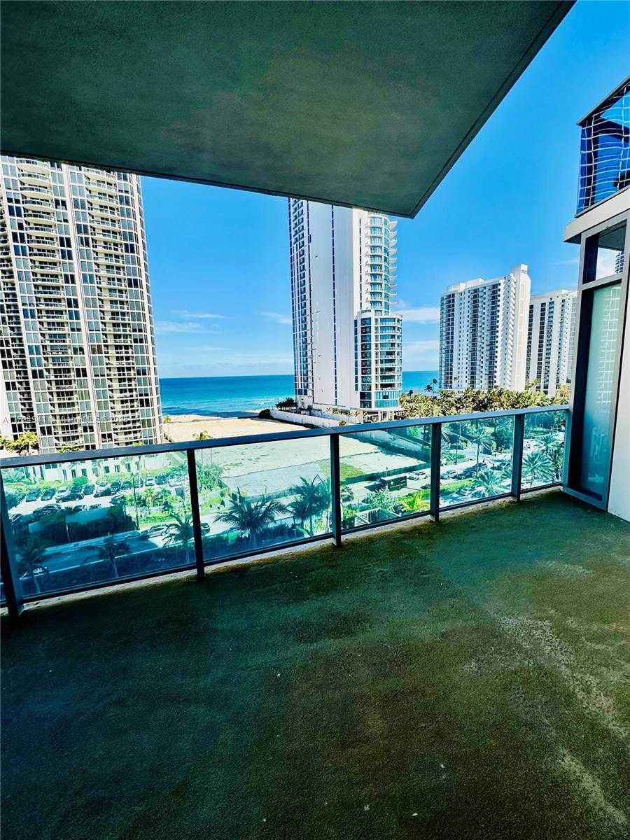 Small Image of 17550 COLLINS AVE #803, Sunny Isles Beach Number 10