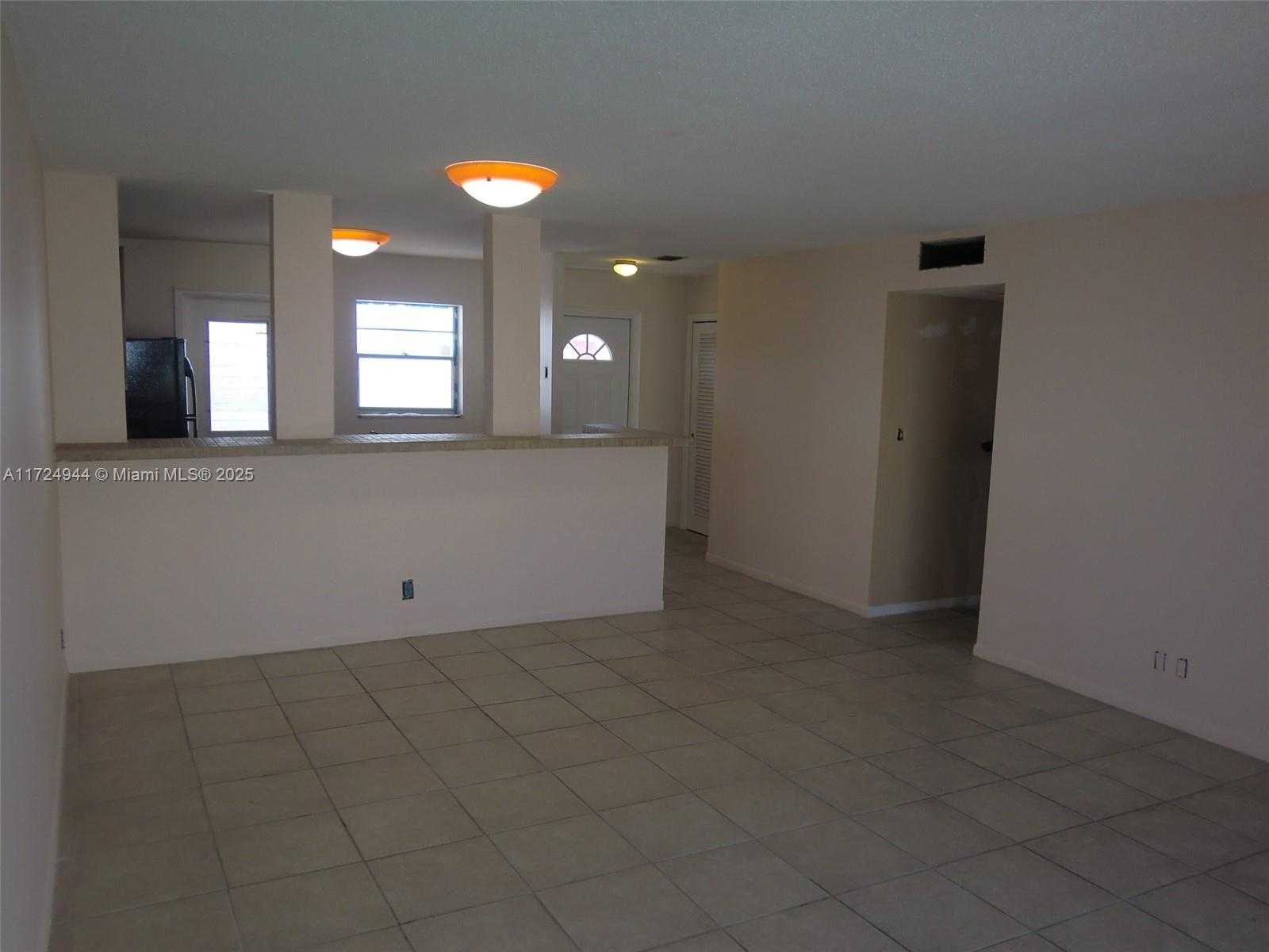 Small Image of 218 NORTH EAST 12TH AVE #507, Hallandale Beach Number 4
