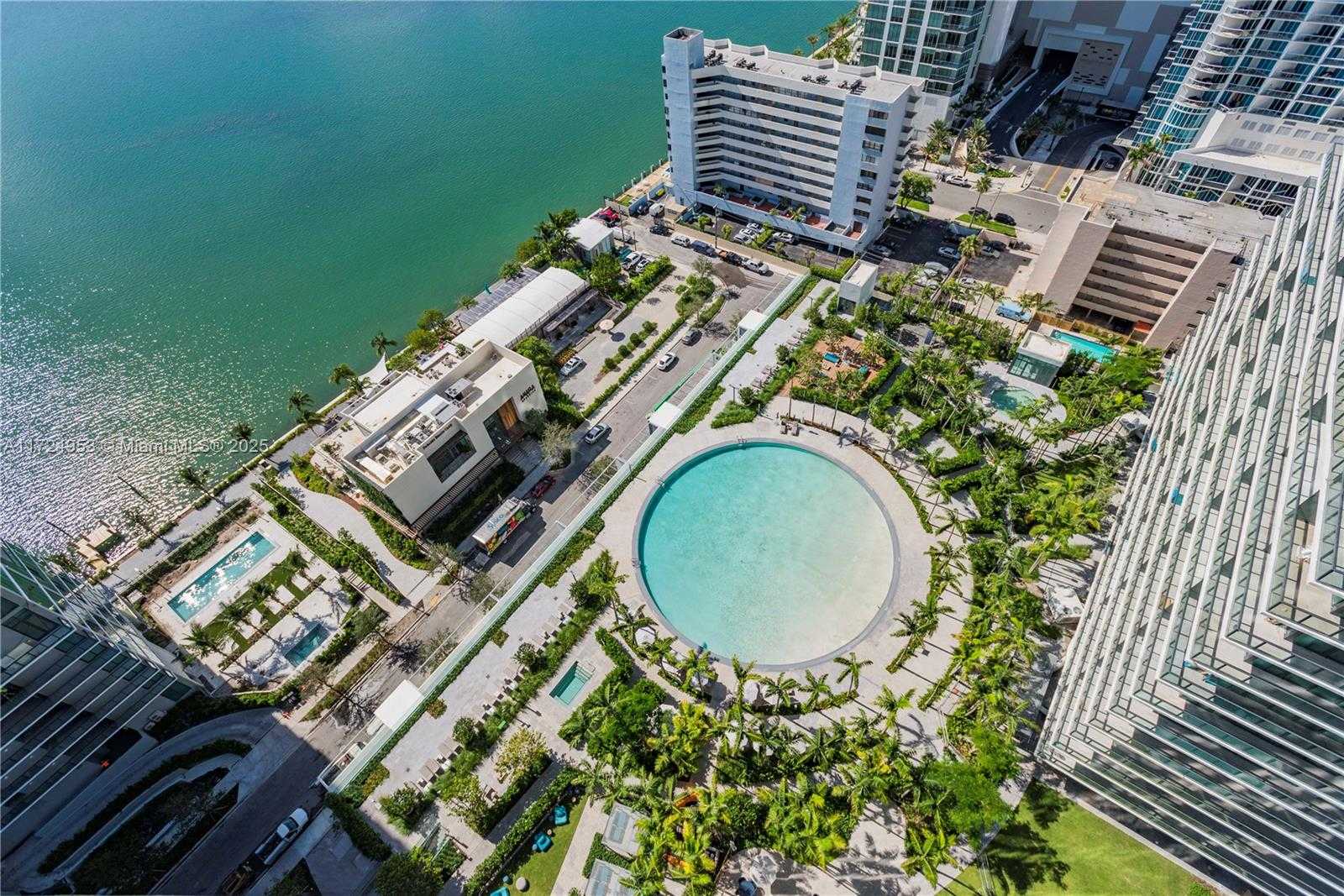 Small Image of 650 NORTH EAST 32 ST #2703, Miami Number 13
