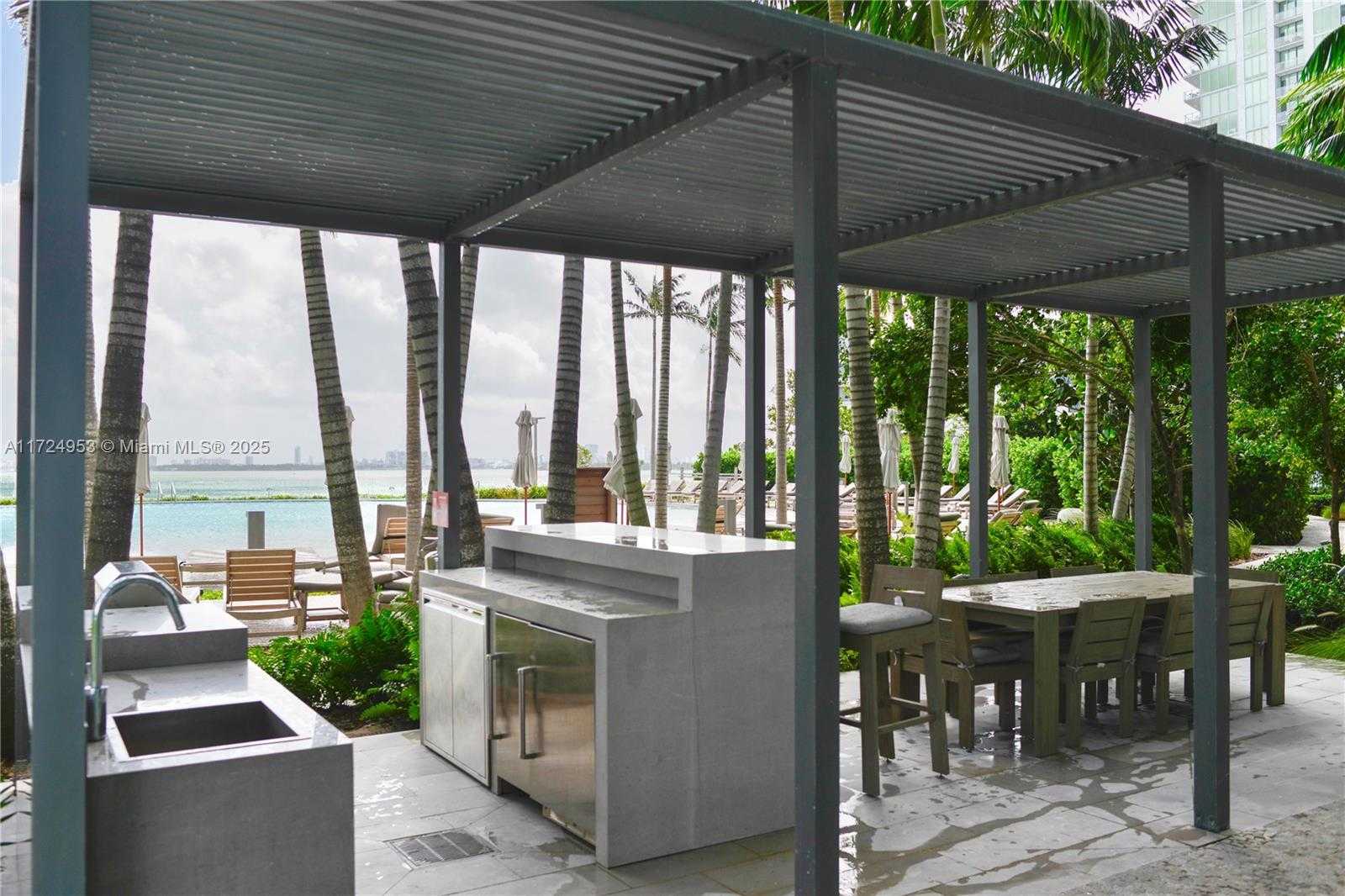 Small Image of 650 NORTH EAST 32 ST #2703, Miami Number 14