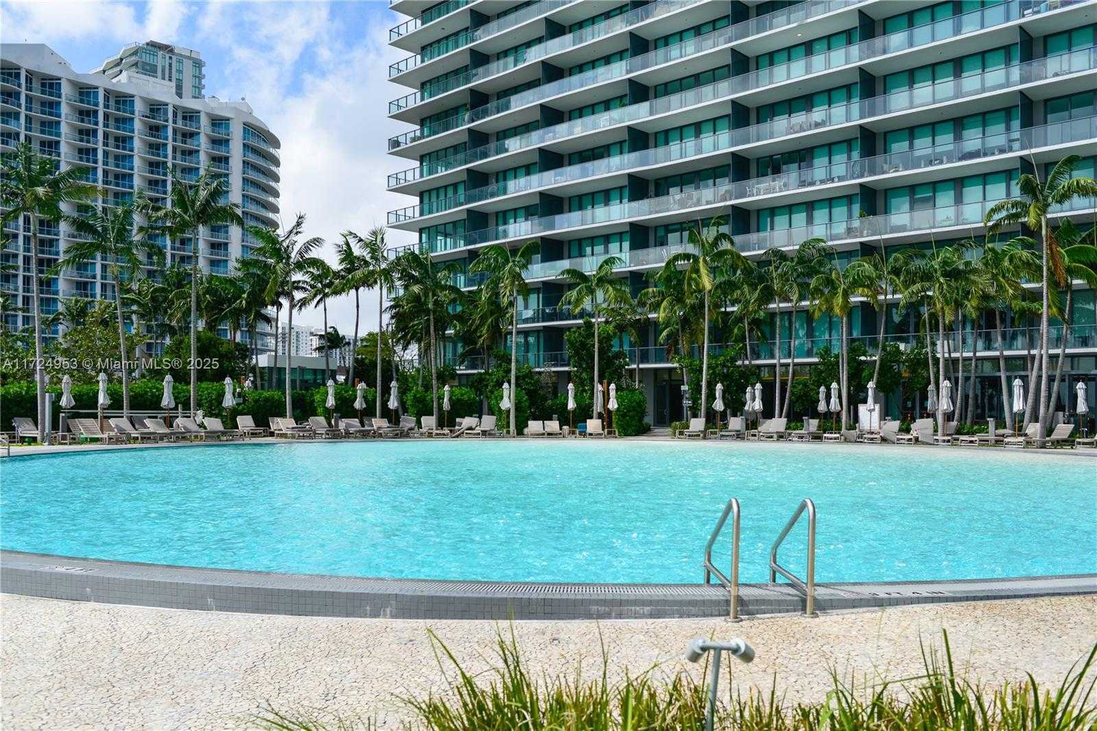 Small Image of 650 NORTH EAST 32 ST #2703, Miami Number 20
