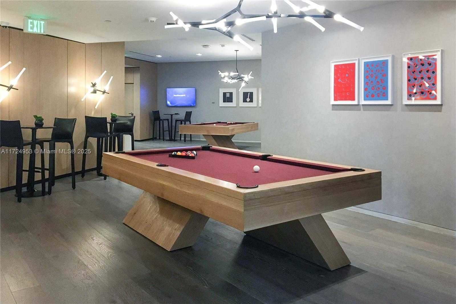 Small Image of 650 NORTH EAST 32 ST #2703, Miami Number 24