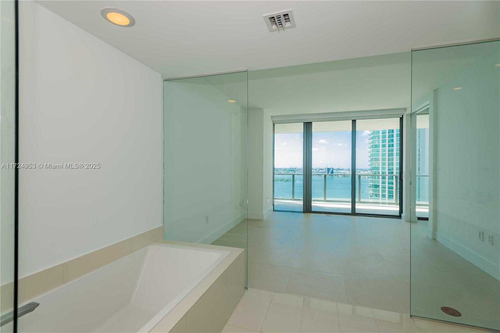 Small Image of 650 NORTH EAST 32 ST #2703, Miami Number 3