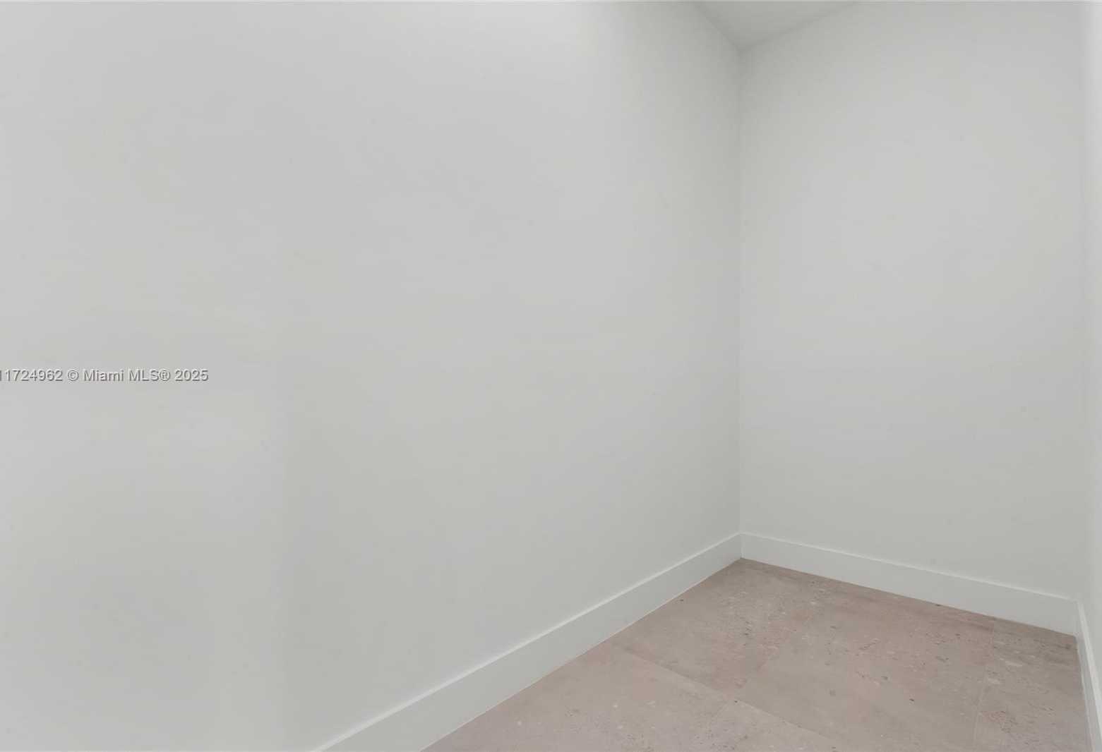 Small Image of 724 SOUTH WEST 8TH WAY #724, Fort Lauderdale Number 32