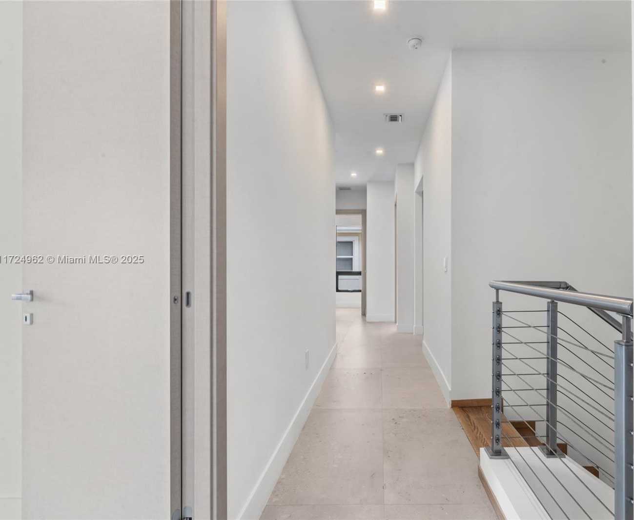 Small Image of 724 SOUTH WEST 8TH WAY #724, Fort Lauderdale Number 34