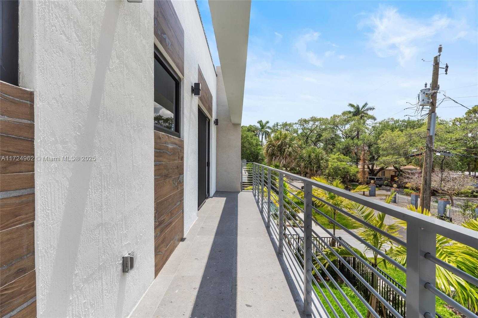 Small Image of 724 SOUTH WEST 8TH WAY #724, Fort Lauderdale Number 42