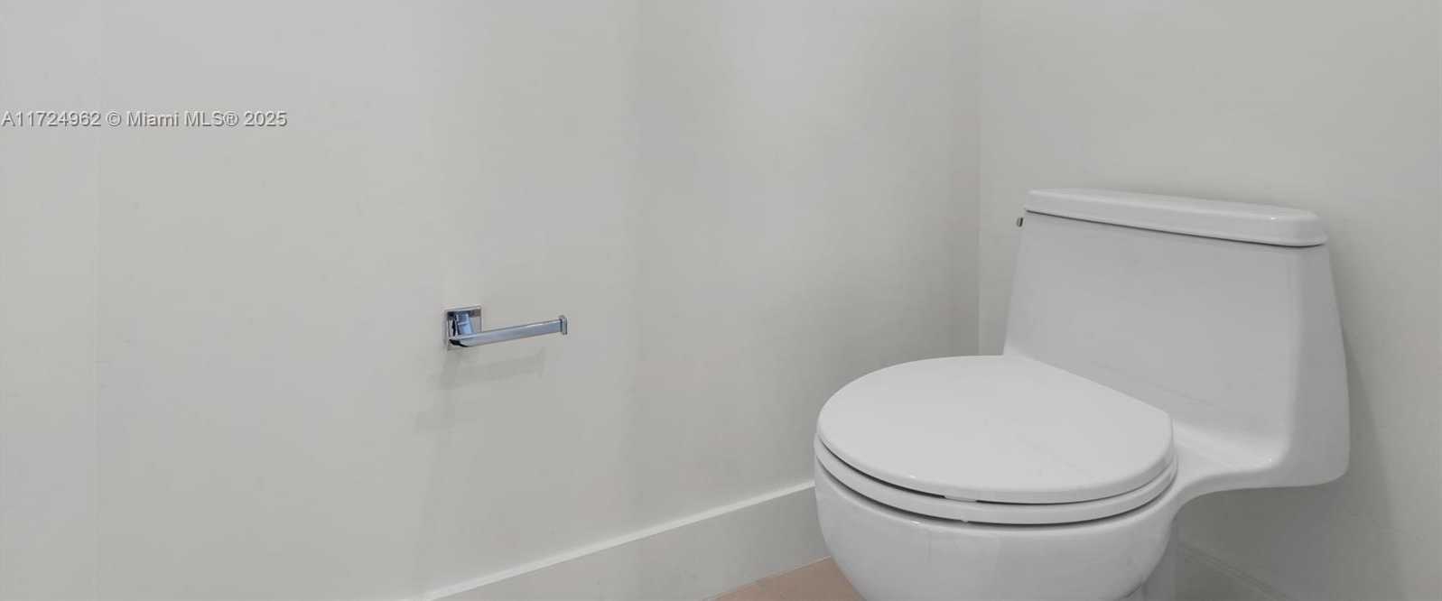 Small Image of 724 SOUTH WEST 8TH WAY #724, Fort Lauderdale Number 46