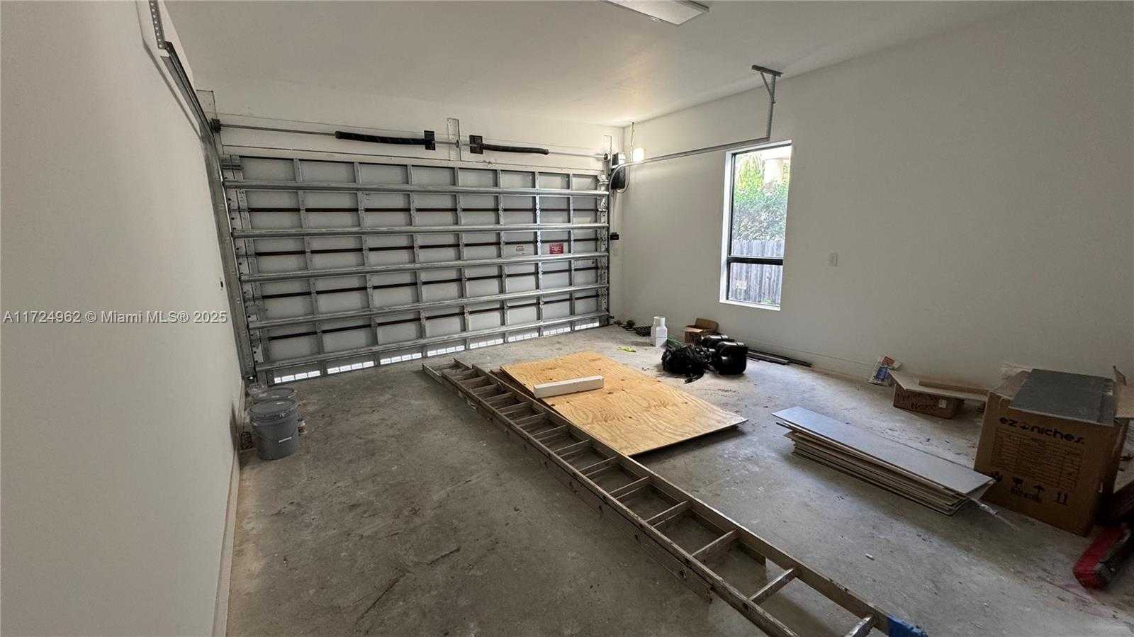 Small Image of 724 SOUTH WEST 8TH WAY #724, Fort Lauderdale Number 74