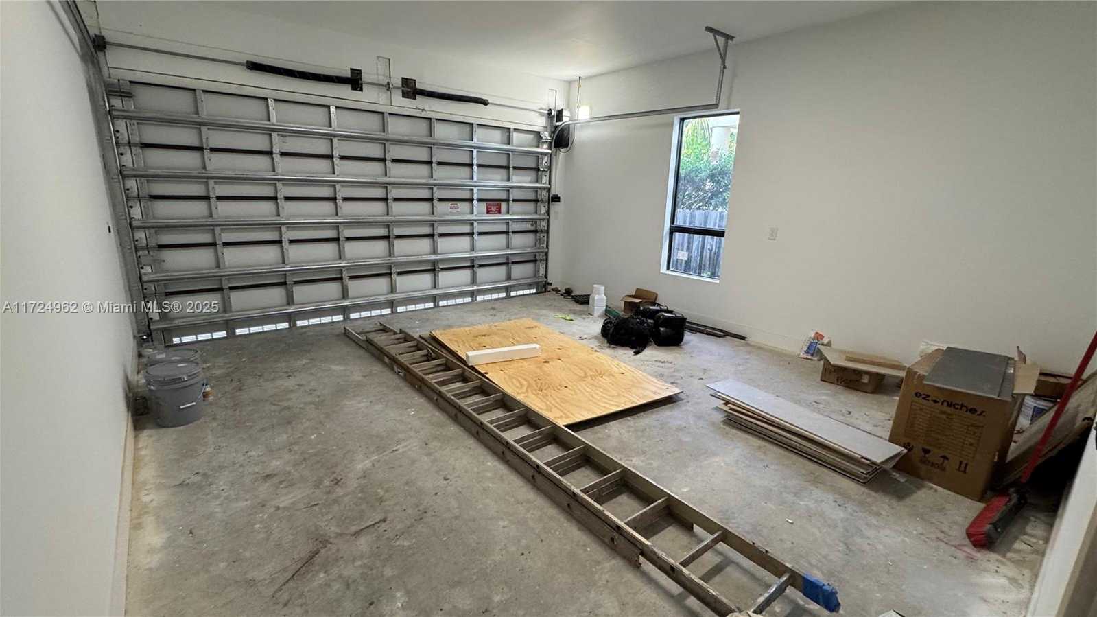 Small Image of 724 SOUTH WEST 8TH WAY #724, Fort Lauderdale Number 78